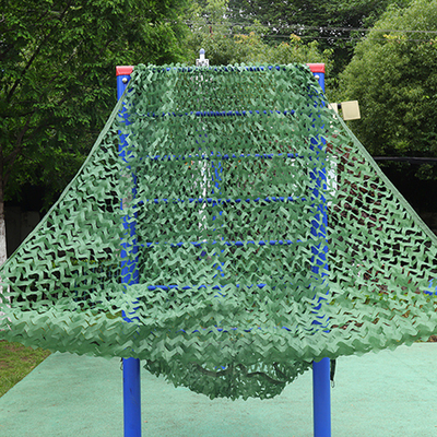 150D 210D Double couche Polyester durable Camouflage Net Outdoor Voiture garnissée Net extérieur ombrelle