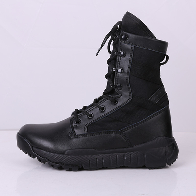 Des bottes tactiques étanches et légères sont indispensables au travail quotidien