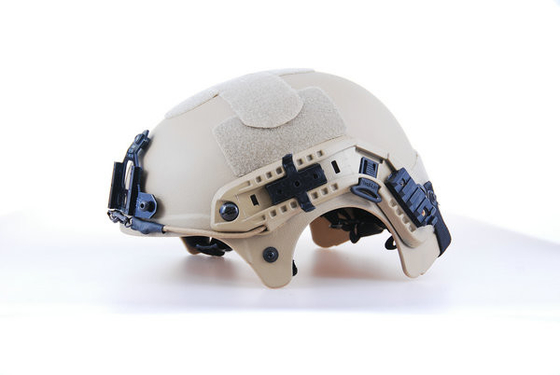 Bien ventilé Casque militaire tactique avec matériau d'aramide