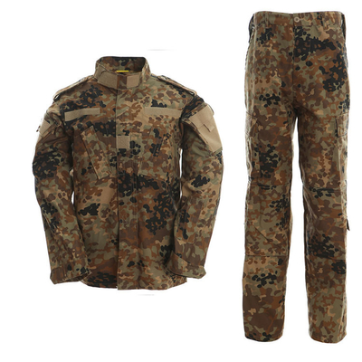 Une bonne ventilation de l'uniforme militaire --- ACU, camouflage ACU, uniforme de combat