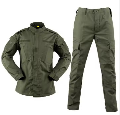 Entraînement tactique pour hommes Pantalons de plein air Kneepads Camouflage Vêtements de travail personnalisés Longs pantalons