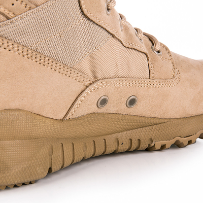 Chaussures de combat en cuir résistant au glissement avec semelle en caoutchouc absorbant les chocs