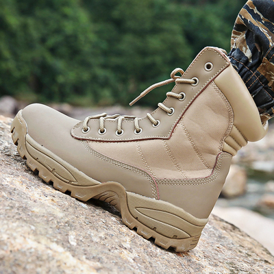 Chaussures de combat en cuir résistant au glissement avec semelle en caoutchouc absorbant les chocs