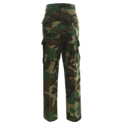 Un uniforme militaire de bonne ventilation --- BDU, camouflage