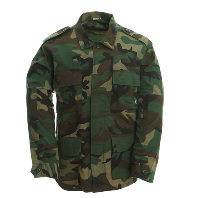 Un uniforme militaire de bonne ventilation --- BDU, camouflage