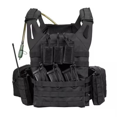 Veste tactique avec sac à eau