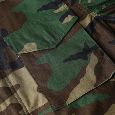 Veste tactique légère pour la protection contre le vent et les UV